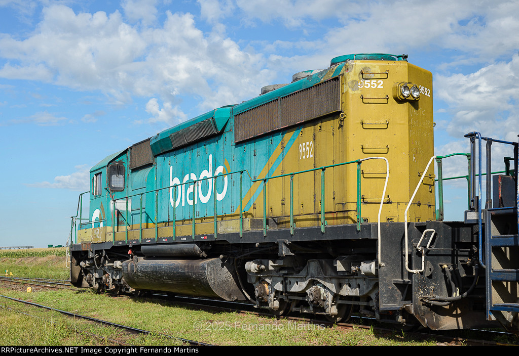 EMD SD40-2 BRADO 9552